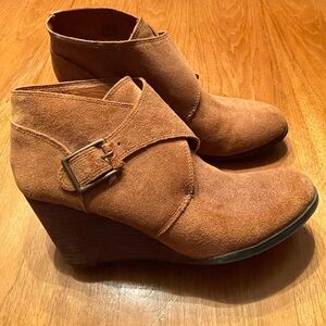Lucky Brand Brown Suede Ankle Booties